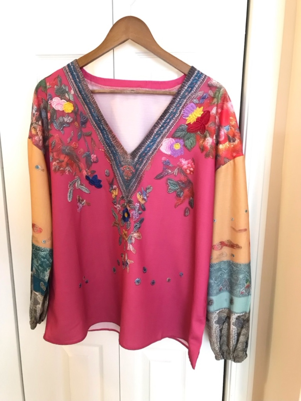 Embroidered V-Neck Floral Blouse - Pink